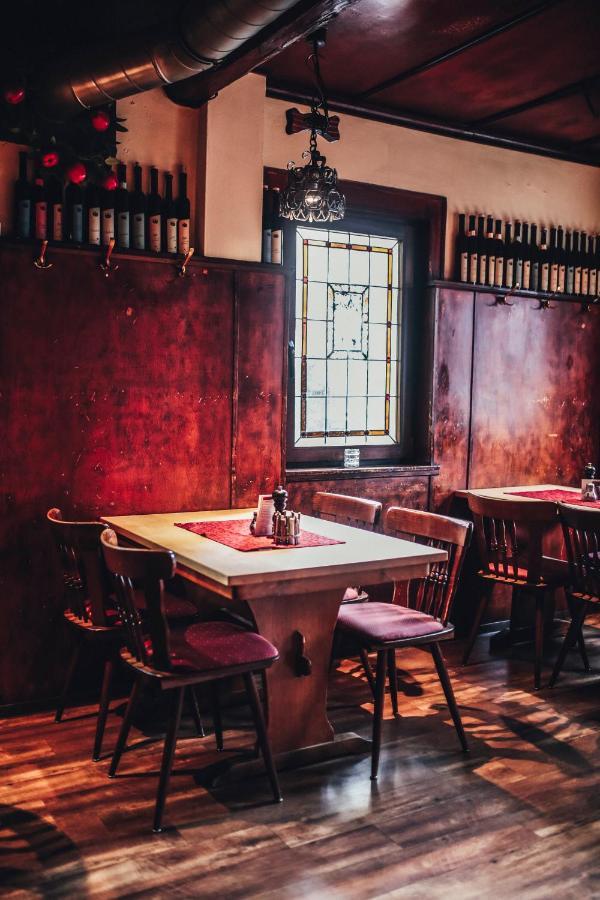 Gasthaus Zum Loewen Frankfurt am Main Kültér fotó