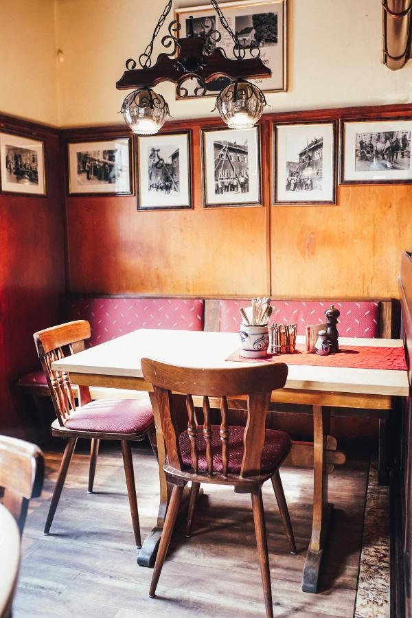 Gasthaus Zum Loewen Frankfurt am Main Kültér fotó